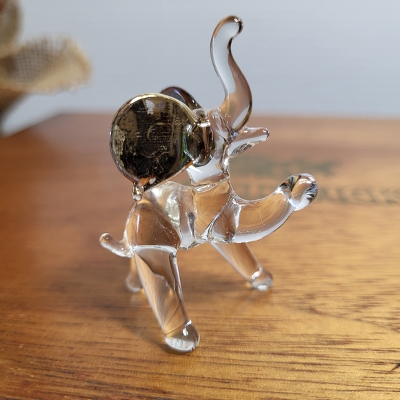 Vintage Miniature Art Glass Trunk Up Elephant Figurine - Picture 10 of 14
